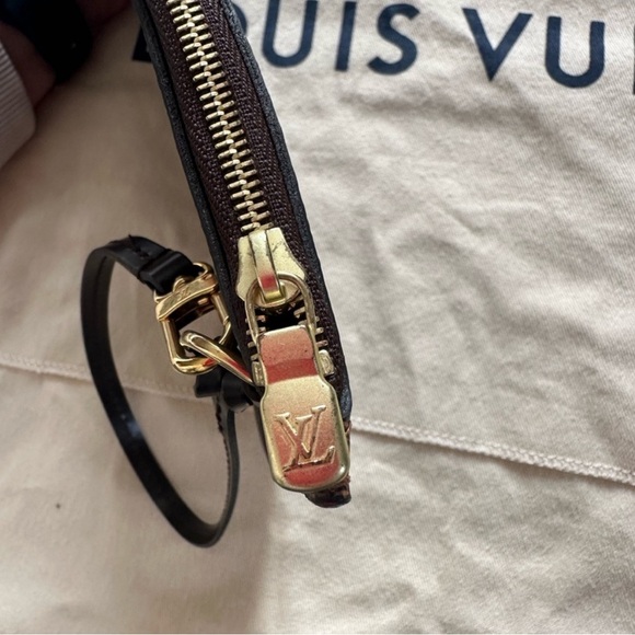 💯 Authentic Louis Vuitton Damier Ebene Neverfull Pochette Wristlet - Picture 8 of 12